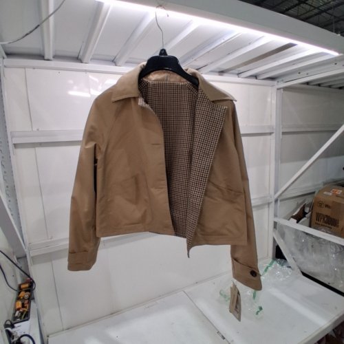 WOMENS LEVI'S REVERSIBLE SHORT TRENCH JACKET - EXTRA SMALL - TAN / BROWN PLAID image 2
