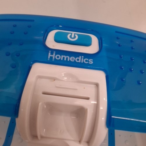 HOMEDICS BUBBLE BLISS DELUXE MASSGING FOOT SPA WITH HEAT SPLASH GUARD AND RAISED NODES - WHITE/BLUE (MODEL: FB-50) image 4