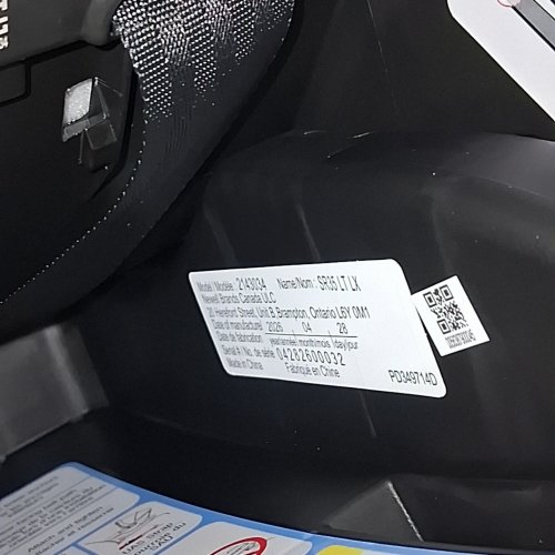 GRACO SNUGRIDE 35 LITE LX INFANT CAR SEAT - 4-35LBS CAPACITY - GOTHAM FASHION BLACK/GREY (MODEL: 2143034) image 2