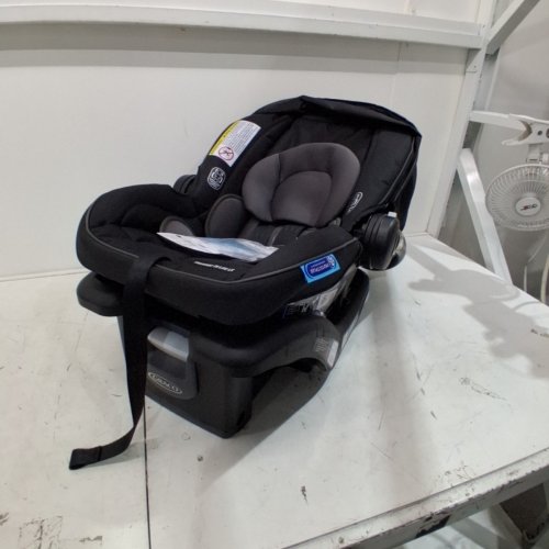 GRACO SNUGRIDE 35 LITE LX INFANT CAR SEAT - 4-35LBS CAPACITY - GOTHAM FASHION BLACK/GREY (MODEL: 2143034) image 3
