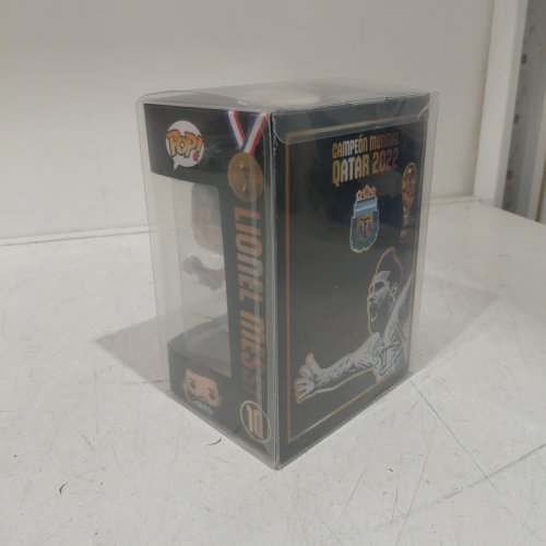 FUNKO POP! LIONEL MESSI LIMITED EDITION WORLD CHAMPION QATAR 2022 VINYL FIGURE image 4