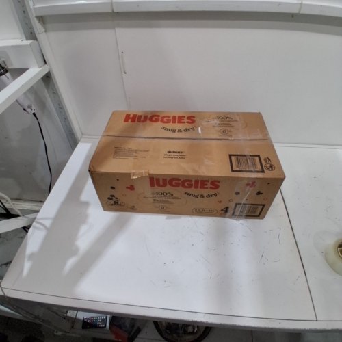 186PK HUGGIES SNUG AND DRY DIAPERS - SIZE 4 image 2