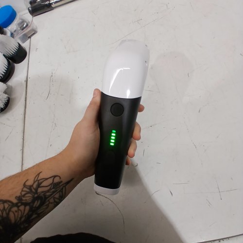 YKYI ELECTRIC CORDLESS SPIN POWER SCRUBBER WITH USB-C RECHARGEABLE HEAD, 3 ADJUSTABLE SPEEDS AND 8 REPLACEABLE BRUSH HEADS - 25 WATTS - 90 MINUTE RUN TIME - BLACK/WHITE (MODEL: ANS-8051B) image 2