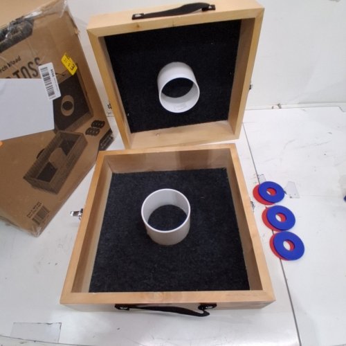 GOSPORTS PREMIUM BIRCH WOOD WASHER TOSS GAME, FOLDS INTO CARRY CASE - INCLUDES 4 RED & 4 BLUE WASHERS (MODEL: WT-02) image 2