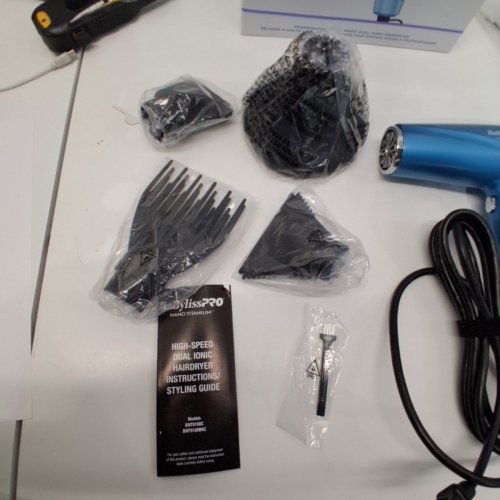 BABYLISSPRO NANO TITANIUM HAIRDRYER WITH 4 ATTACHMENTS - 1700W - BLUE/SILVER (MODEL: BNT9100C) image 3