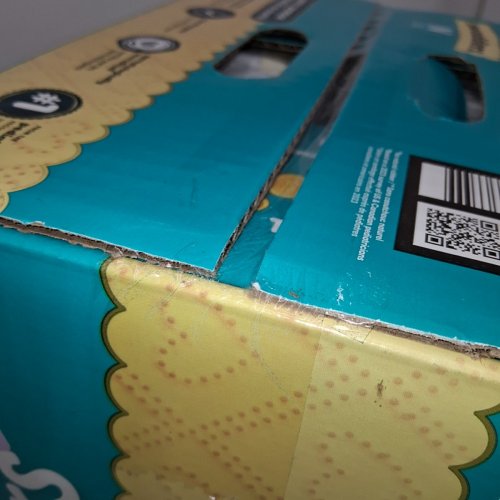 136PK PAMPERS SWADDLERS DIAPERS - NEWBORN SIZE image 3