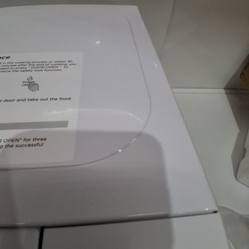 COMFEE COUNTERTOP MICROWAVE OVEN - 0.7 CU.FT/700W - WHITE (MODEL: CM-M201K(WH)) image 5