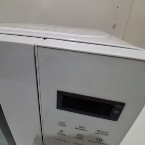 COMFEE COUNTERTOP MICROWAVE OVEN - 0.7 CU.FT/700W - WHITE (MODEL: CM-M201K(WH)) image 6
