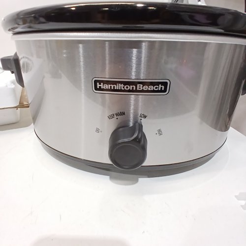 HAMILTON BEACH LARGE CAPACITY SLOW COOKER - SERVES 7+ - 6QT - STAINLESS STEEL/BLACK (MODEL: 33665G) image 2