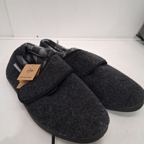 MEN'S DUNLOP SLIPPERS - SIZE 13.5 (11UK) - DARK GRAY image 2
