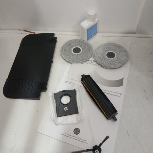 DREAME L40S ULTRA AE ROBOT VACUUM AND MOP - 19,000PA SUCTION, DIVERSE BRUSH SELECTION, ALL-IN-ONE STATION - BLACK - (MODEL: RLL77SE) image 4