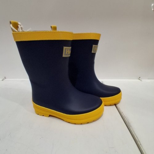 KID'S HATLEY RAIN BOOTS - SIZE 8 - NAVY/YELLOW image 3