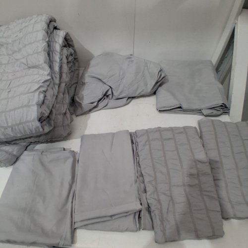 7PC COMFORTER SET - COMFORTER, SHEETS, SHAMS AND PILLOW CASE SET - OVERSIZED QUEEN/KING - LIGHT GREY image 3
