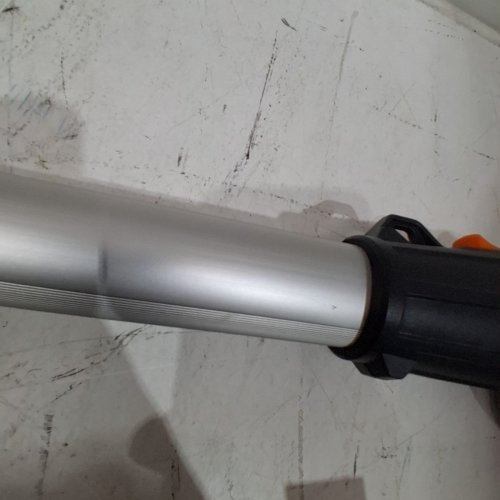 WORX 20V POWER SHARE EXTENDABLE POLE SAW WITH AUTO TENSION - 13FT MAX LENGTH - 8" BLADE - BLACK/ORANGE *TOOL ONLY* (MODEL: WG349.9) image 3