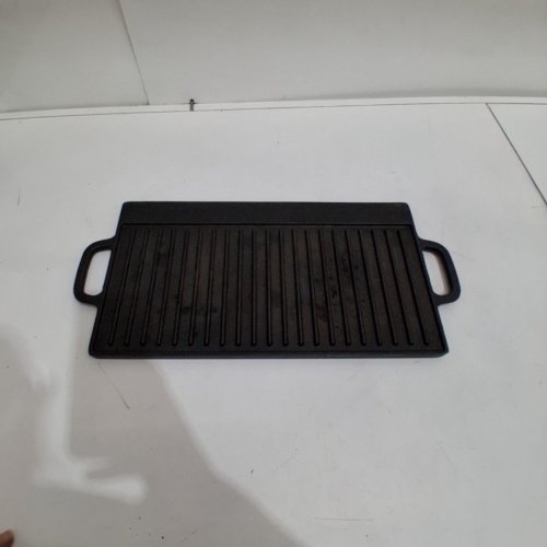 OVERMONT CAST IRON REVERSIBLE GRILL PAN - 17" X 9" - BLACK CAST IRON - (MODEL: OM-GRIDDLE) image 4