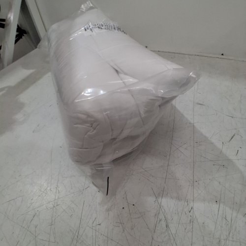 AMAZON BASICS PILLOW - STANDARD (20" X 26") - WHITE image 3