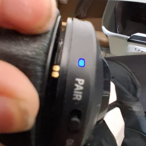 VOISTEK BLUETOOTH WIRELESS HEADSET WITH NOISE CANCELLING MICROPHONE, USB DONGLE CHARGING BASE & MIC MUTE FOR LAPTOP/PC/IPHONE/ANDROID/CELL PHONES/ZOOM - BLACK (MODEL:HSM-VS886BTC) image 2