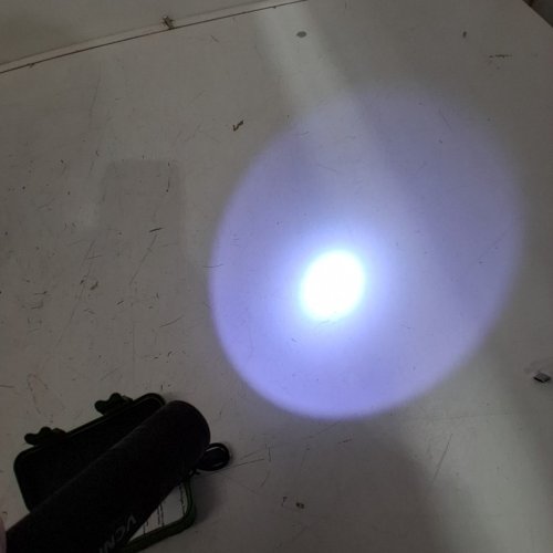 RECHARGEABLE LED EGG CANDLER FLASHLIGHT WITH CASE - BLACK image 3