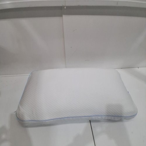 MEDIUM FIRM PILLOW WITH REMOVEABLE COVER - 18" X 32" - WHITE/BLUE image 2