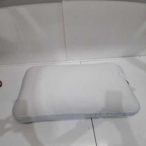MEDIUM FIRM PILLOW WITH REMOVEABLE COVER - 18" X 32" - WHITE/BLUE image 3