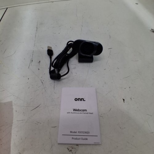 ONN 1440P SWIVEL HEAD WEBCAM - 6FT - BLACK image 2