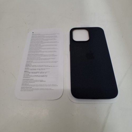 APPLE SILICONE CASE WITH MAGSAFE FOR IPHONE 14 PRO MAX - MIDNIGHT BLACK (MODEL: A2913) image 3