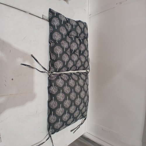 HIGH BACK CHAIR CUSHION - CHARCOAL/WHITE image 2