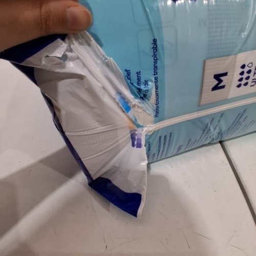 40PK UNISEX TENA PROSKIN FULLY BREATHABLE BRIEF - MEDIUM - WHITE image 3
