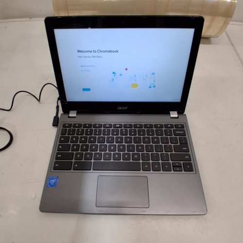 ACER CHROMEBOOK 11, 11.6" WITH INTEL CELERON 3205U, 4GB RAM, 16GB SSD (MODEL: C740-C4PE) image 2