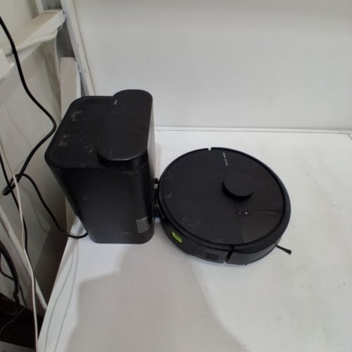 IROBOT ROOMBA 104 ROBOT VACUUM & MOP COMBO - STRONG POWER-LIFTING SUCTION, VACUUMS ALL FLOORS, MOPS HARD FLOORS, LIDAR SMART NAVIGATION MAPPING - BLACK (MODEL: Y351020) image 8