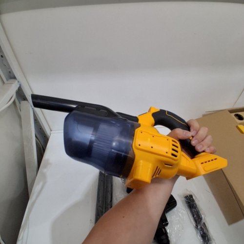 5-IN-1 CORDLESS HANDHELD VACUUM - COMPATIBLE WITH 20V DEWALT BATTERY - 400W - BLACK/YELLOW *TOOL ONLY* image 4