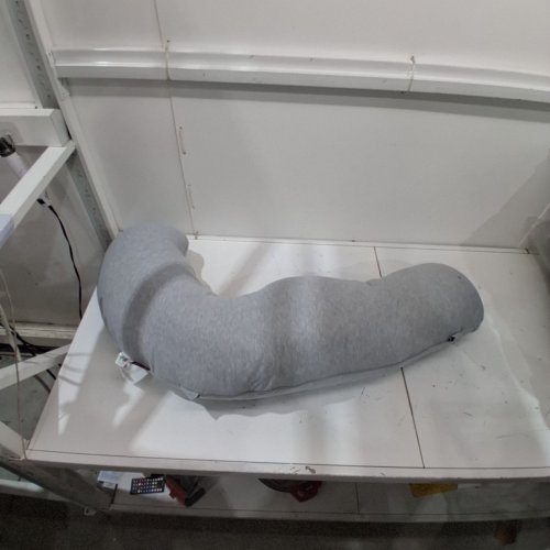 MOMCOZY J-SHAPED PREGNANCY PILLOW - GREY image 2