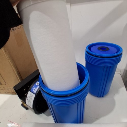 WATERDROP WHOLE HOME UNDER SINK WATER PURIFICATION SYSTEM – DUAL CARBON/SEDIMENT FILTERS, 2-STAGE FILTRATION, & HIGH FLOW DESIGN - 10" X 4.5"- 36QT - BLACK/BLUE (MODEL: WD-WHF21-PG) image 3