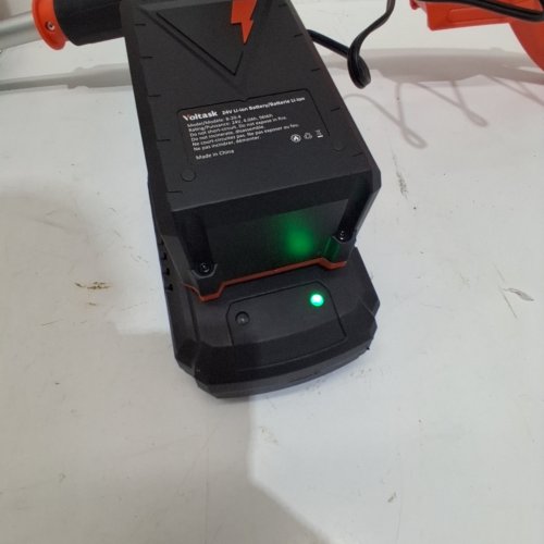 VOLTASK CORDLESS ELECTRIC SNOW SHOVEL WITH CHARGER - 13" - 24V - BLACK/ORANGE - (MODEL: CSS001-130OR-CAVK/SS-20B) image 2