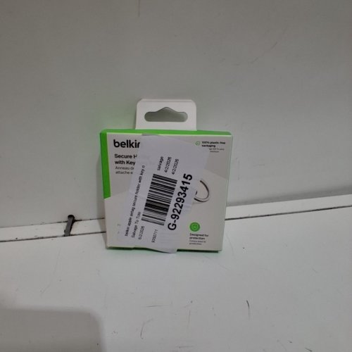 BELKIN SECURE HOLDER WITH KEY RING FOR AIRTAG – BLACK image 2