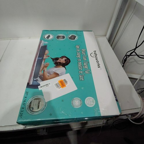 BABYWORKS DELUXE FOAM CHANGE PAD image 3