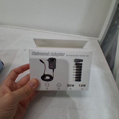 8PC UNIVERSAL AC ADAPTER - MULTI VOLTAGE SWITCHING DC POWER SUPPLY - 3000MAH - BLACK (MODEL:SY8) image 2