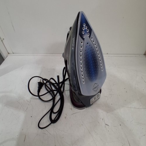 T-FAL ULTRAGLIDE PLUS STEAM IRON - 120 V 1800W - DARK GRAY / BURGUNDY (MODEL: FV5843) image 3
