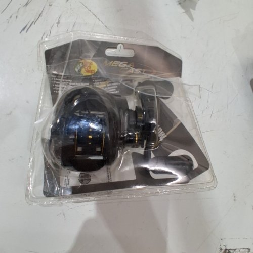 BPS MEGACAST BAIT CASTER REEL - 6:6:1 RATIO RIGHT HANDLED - BLACK (MODEL: MGT10HA) image 7