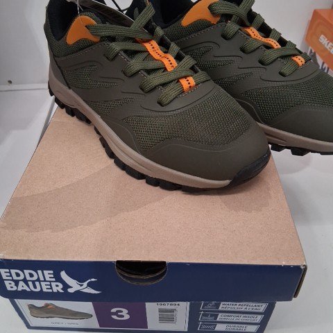 YOUTH EDDIE BAUER HIKING SHOES - SIZE 3 - GREY/GREEN (STYLE: 1967894) image 2