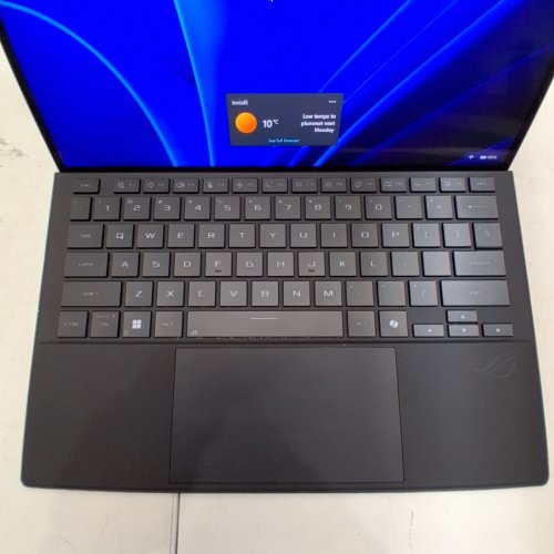 ASUS ROG FLOW Z13 GAMING LAPTOP - 13.4" | TOUCHSCREEN | AMD RYZEN AI MAX+ 395 | RADEON 8060S GRAPHICS | 64G RAM | 1TB SSD - BLACK - (MODEL: GZ302EA-XS98) image 14