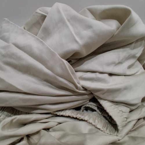 6PC HOTEL SIGNATURE COTTON SATEEN SHEET SET - KING - BEIGE (MODEL: 1992021) image 3