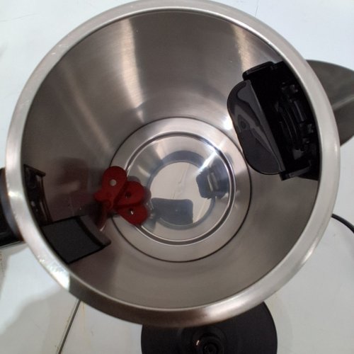 BLACK + DECKER CORDLESS KETTLE - 1.7L - STAINLESS STEEL - (MODEL: KE1700SD) image 4