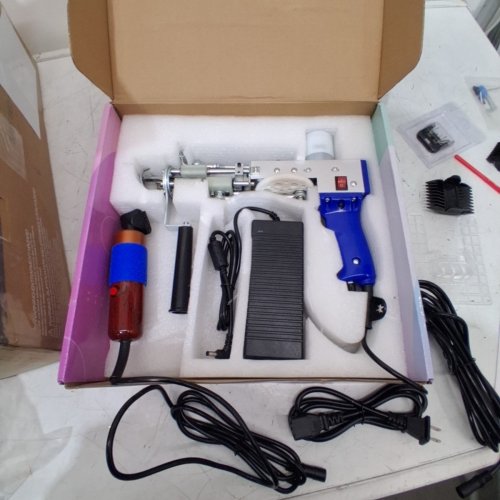 BESGEER RUG TUFTING QUILTING GUN WITH CARPET TRIMMER KIT 2 IN 1 CUT & LOOP PILE CARPET GUN AND CARVING CLIPPERS, CARPET GUN MACHINE KIT FOR BEGINNERS - SILVER/BLACK (MODEL: GT2) image 4