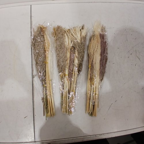 ASSORTED BANNIFLL DRIED PAMPAS GRASS BOUQUET - 17" - BUNNY TAILS DRIED FLOWERS, BROWN POMPAS, WHITE PAMPAS GRASS image 2