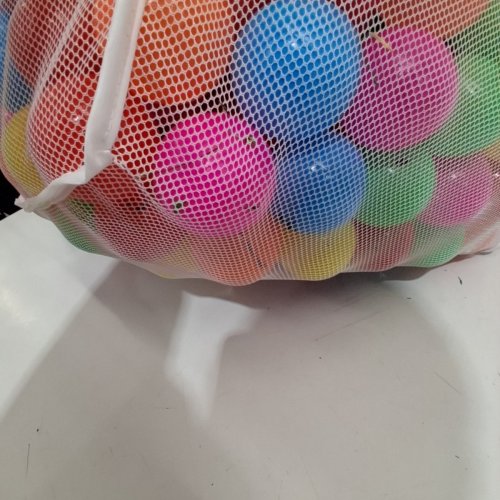 400PK AMAZON BASICS BPA FREE PLASTIC BALL PIT BALLS - 2.3" BALLS - 6 BRIGHT COLORS (MODEL: 76188) image 3