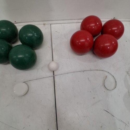 10PC AMAZON BASICS BOCCE BALL SET WITH SOFT CARRY CASE - RED/GREEN image 3