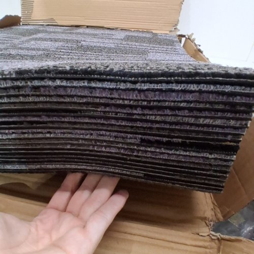 18PK ALTRUISTIC HEAVY DUTY CARPET TILES - 24" X 24" - BLACK / GREY image 3