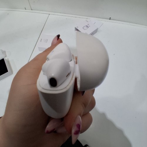 YOBOLA WIRELESS BLUETOOTH IN-EAR EARBUDS - IPX7 WATERPROOF WITH MICROPHONE - WHITE (MODEL: T8) image 4