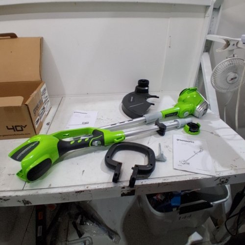 GREENWORKS 40V LITHIUM ION 13" CORDLESS WEED WHACKER, STRING LAWN TRIMMER (M#:/STF305) (TOOL ONLY) image 2